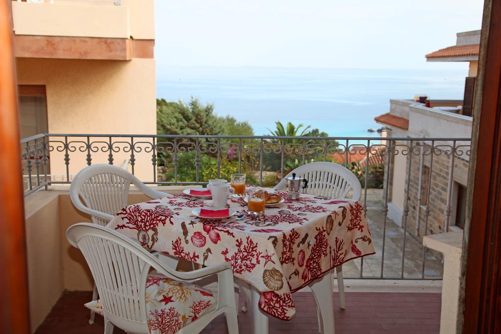 Aparthotel La Contessa Santa Teresa Gallura Pokoj fotografie